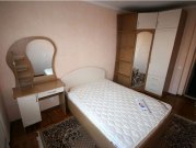 Спальня с фасадами из матового пленочного МДФ
